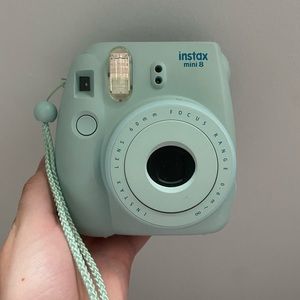 Fujifilm insta mini 8 Polaroid camera!